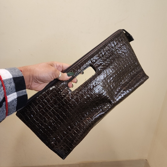 XOXO Brown Embossed Faux Patent leather Satchel Bag - Picture 10 of 12